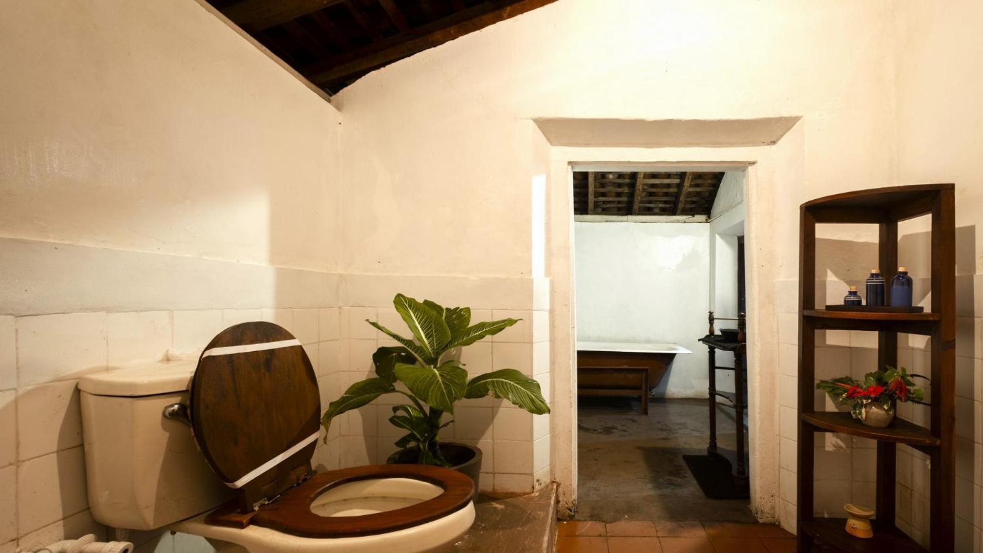Gileemale Walawwa & Estate Hotel Ratnapura Bagian luar foto